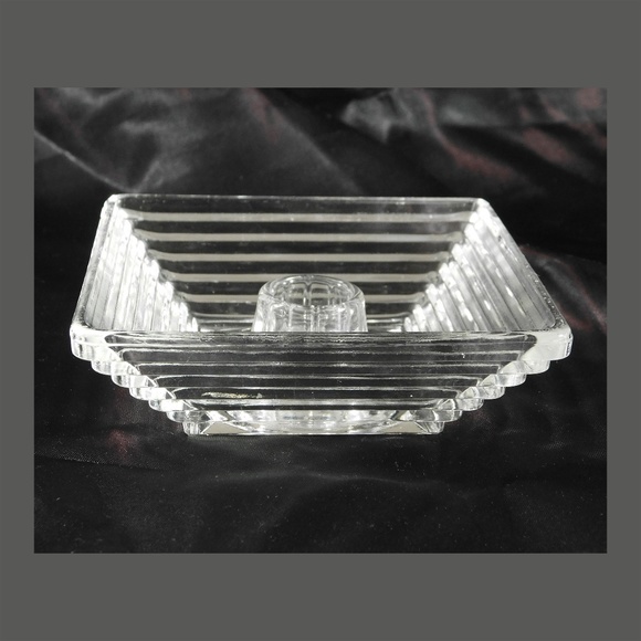 Vintage Manhattan Pattern Candle Holder by Anchor Hocking - Picture 1 of 5